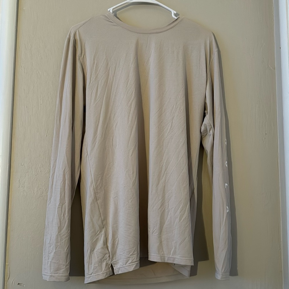 Beige young LA shirt size M